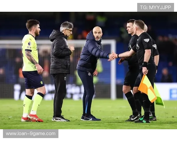 足球球星Instagram幕后生活揭秘 球场外的真实面貌与独特魅力